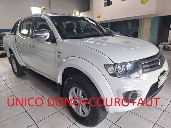 MITSUBISHI L200 TRITON 3.5 HPE 4X4 CD V6 24V FLEX 4P AUTOMÁTICO